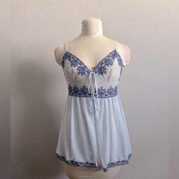 Victoria’s Secret 2002 Blue Floral Teddy Size M - Picture 1 of 10